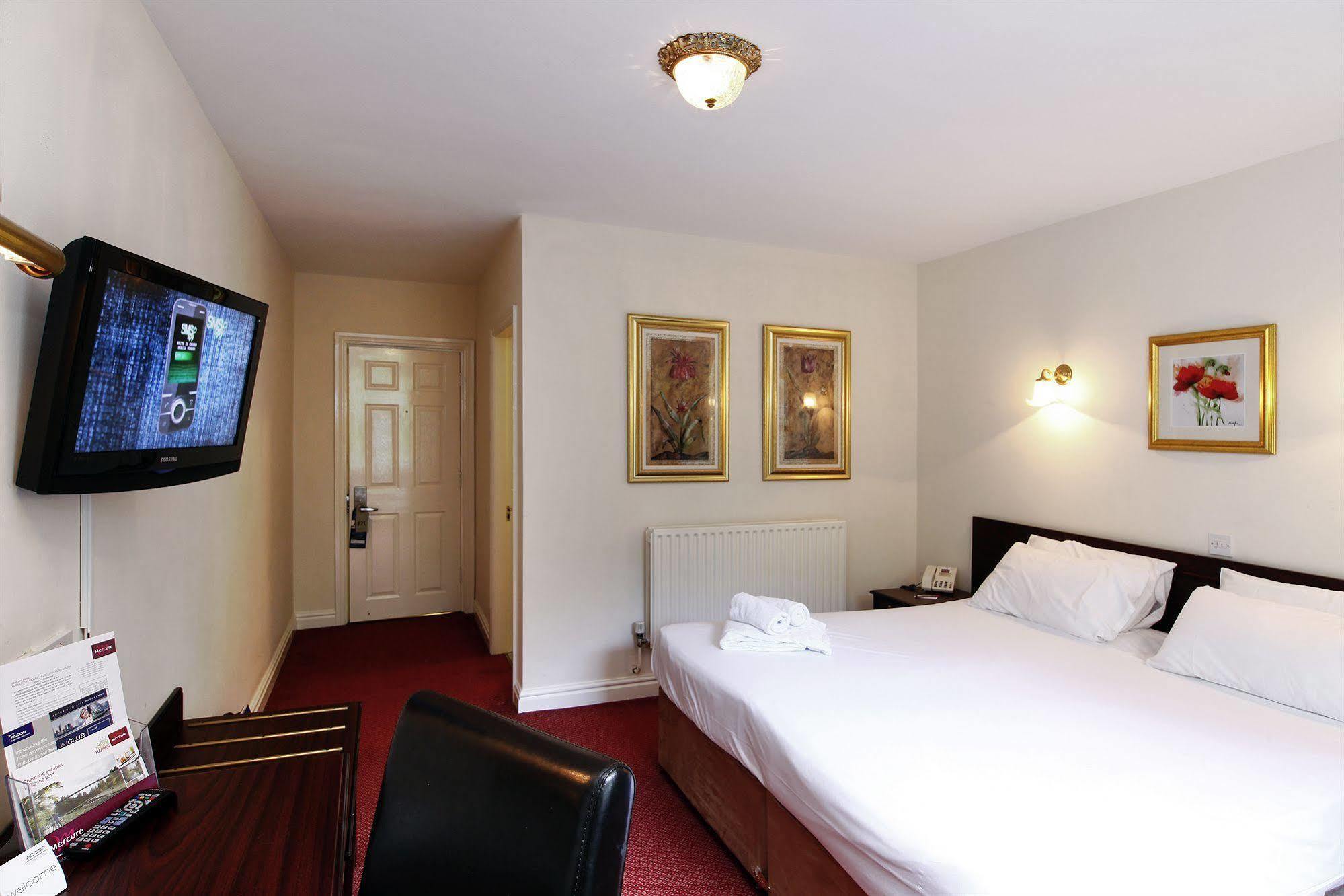 Stafford South Hatherton Hotel Penkridge Exteriér fotografie